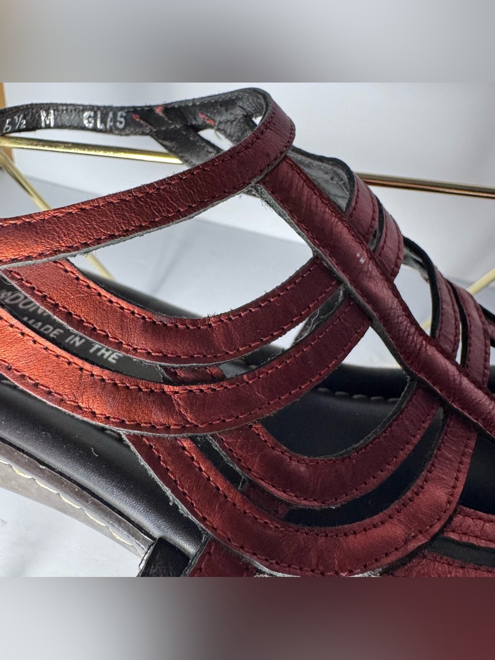 VTG Donald Pliner Peace for Children Metallic Leather Gladiator Sandal Flats 6.5 - Picture 8 of 10